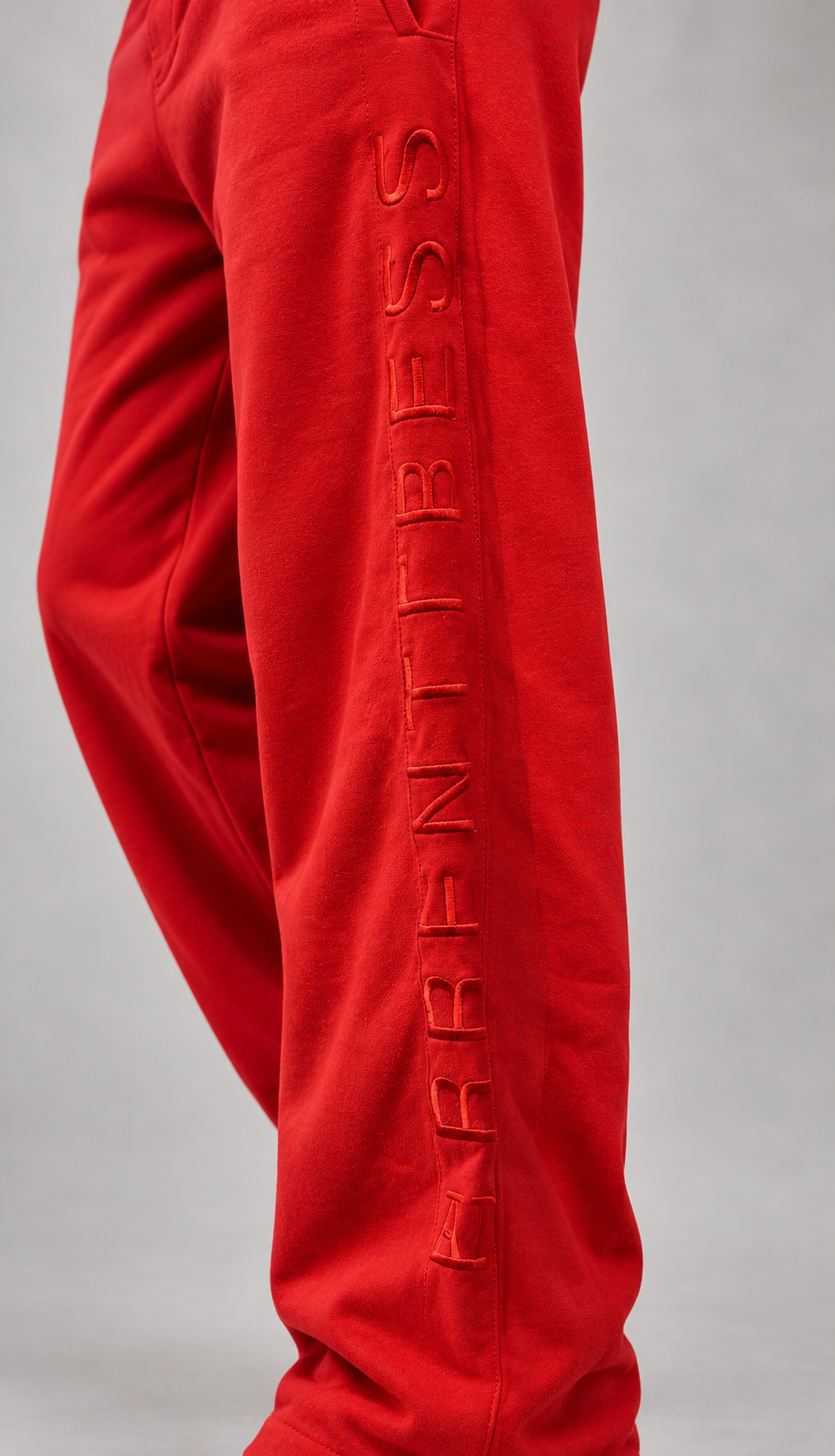 JOGGER EN ALGODON PERCHADO - BAGGY