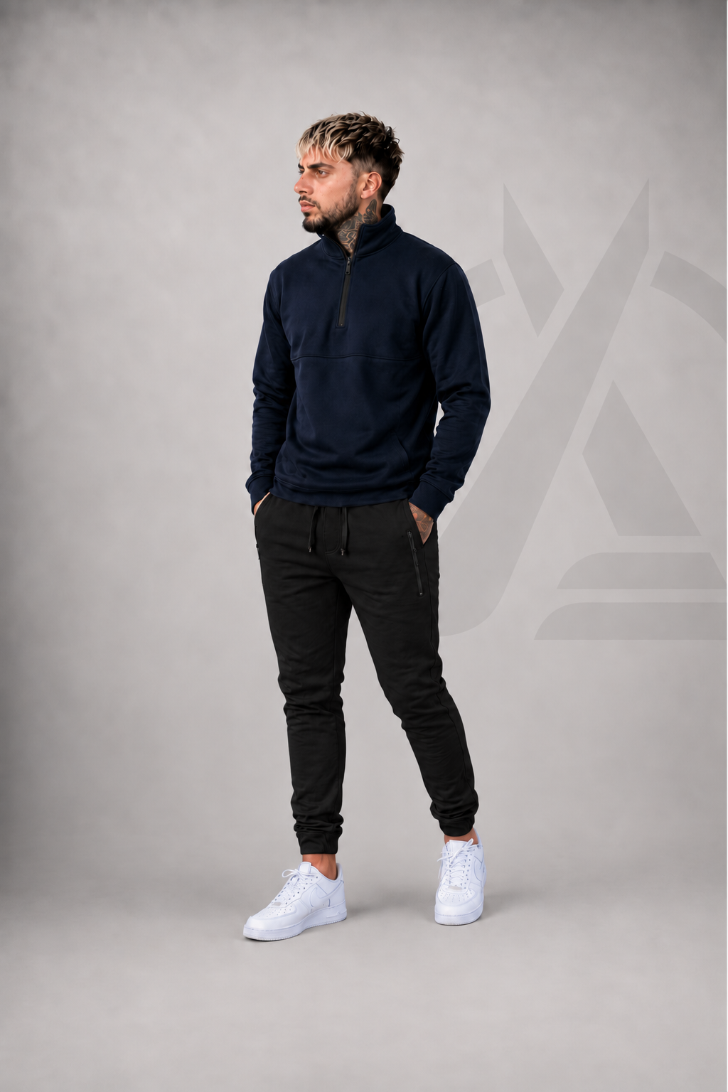 JOGGER EN BURDA - NEGRO