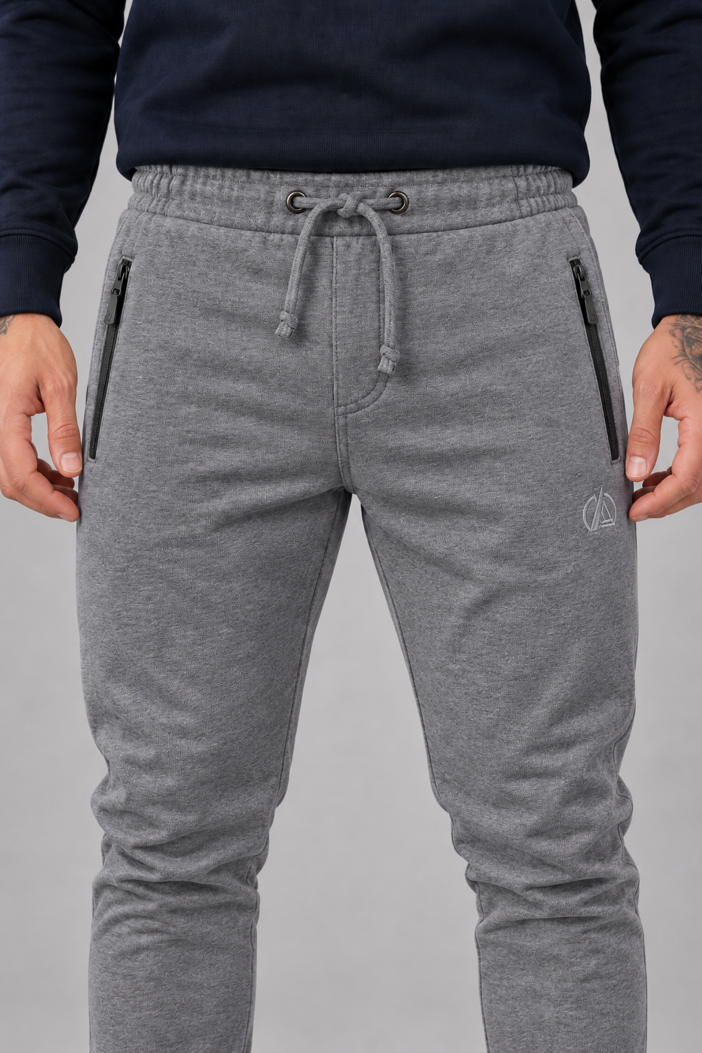 JOGGER EN BURDA BASICO GRIS OCURO