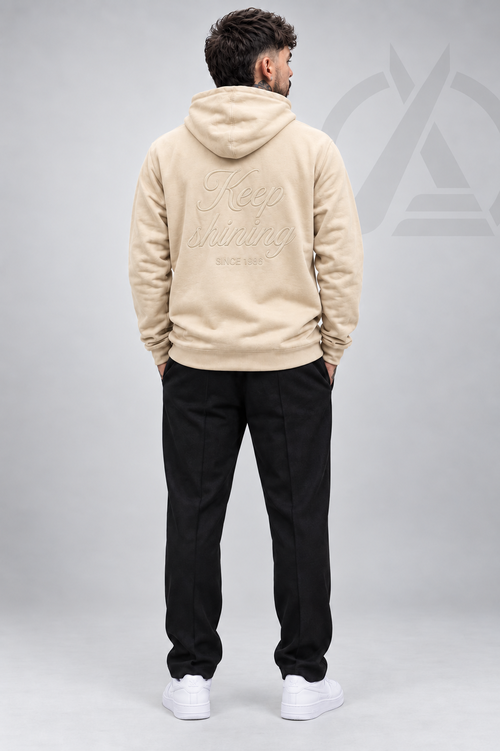 BUSO CAPOTERO - BEIGE BORDADO