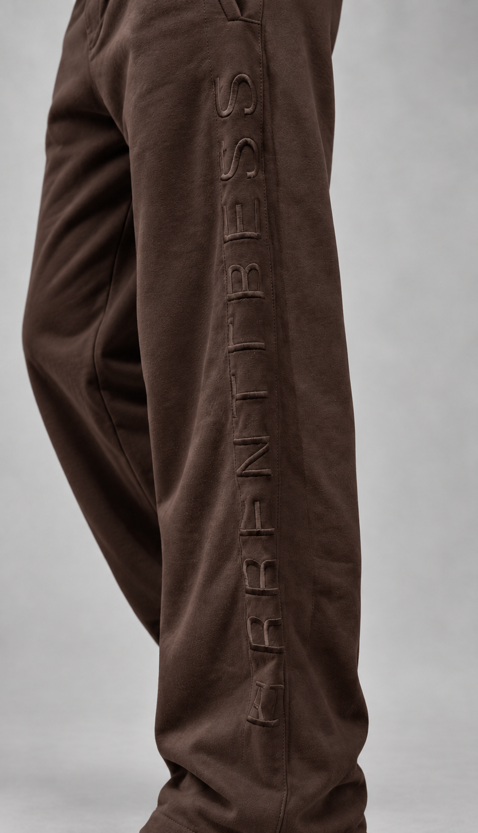 JOGGER EN ALGODON PERCHADO - BAGGY