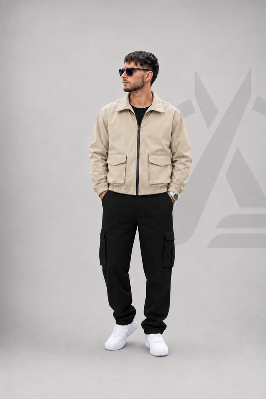 CHAQUETA CON CUELLO Y BOLSILLOS
